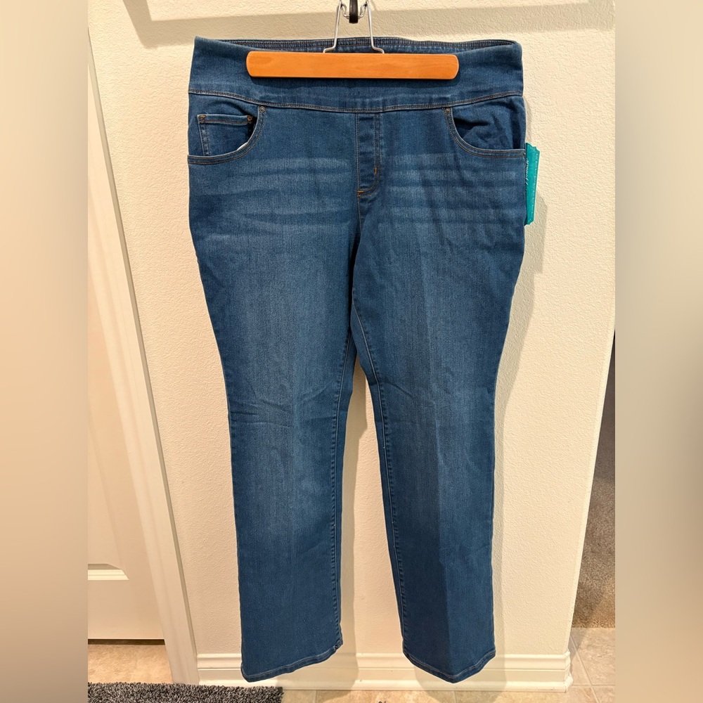 Pioneer Womens Medium Wash Stretchy Jeans - Size 12-14